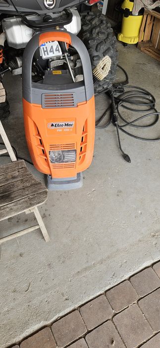 Myjka karcher  Oleo-Mac Pw 190C