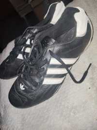 Adidas Goodyear 42
