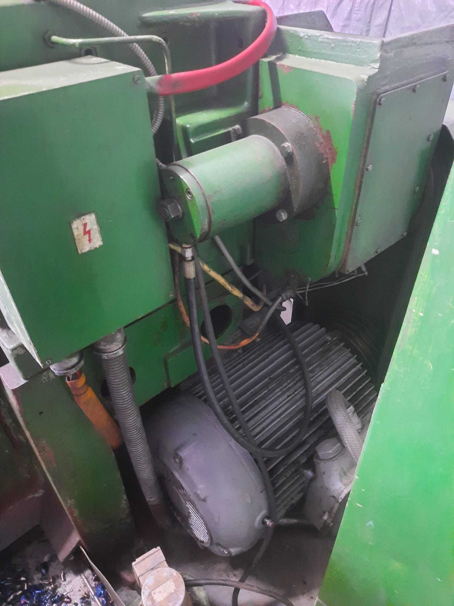 TOKARKA TOS SUS 63  630/1250mm
