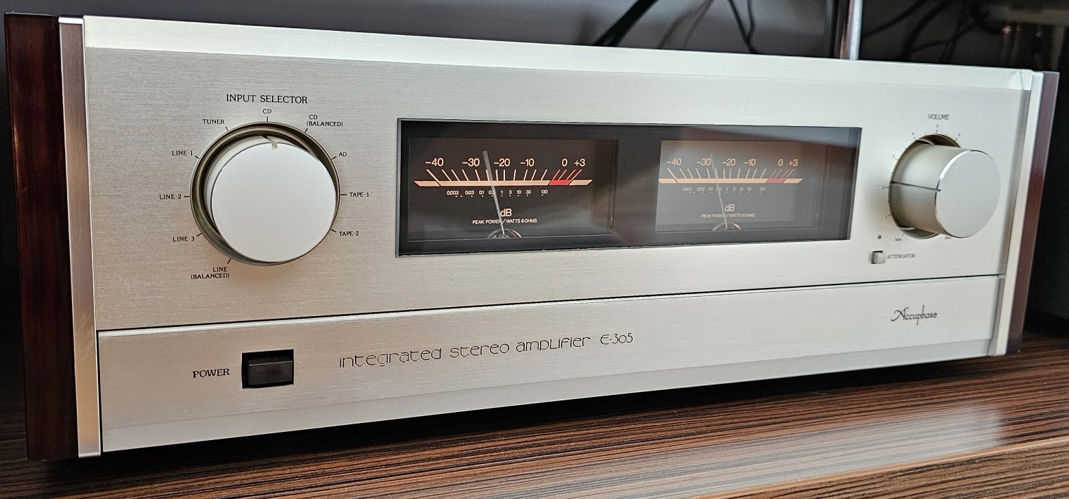 Legenda Accuphase E305 Vintage piękny pedantyczny stan pełen Serwis