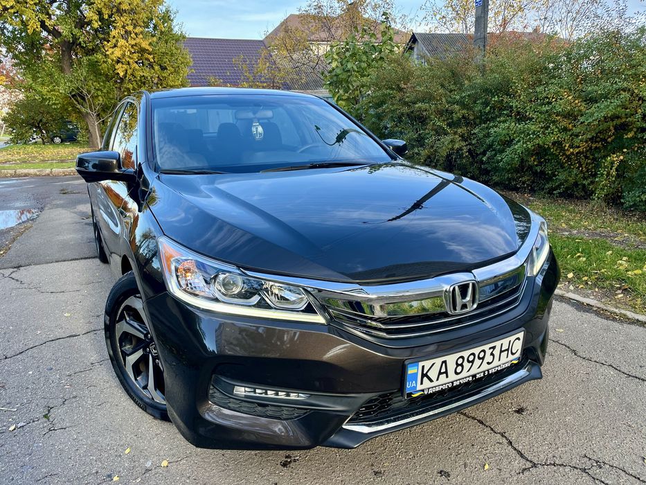 Honda Accord 2015 Automat