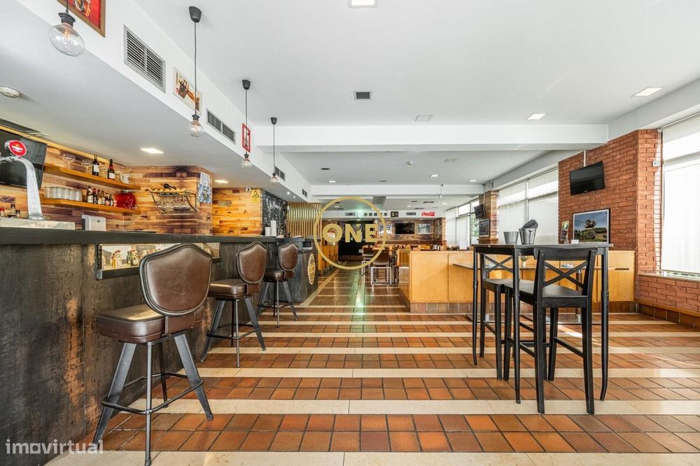Oportunidade de Trespasse/Franchising: Vix Burger Artesanal em Famali
