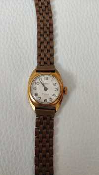 Stary zegarek Zaria 17 jewels.   dziala