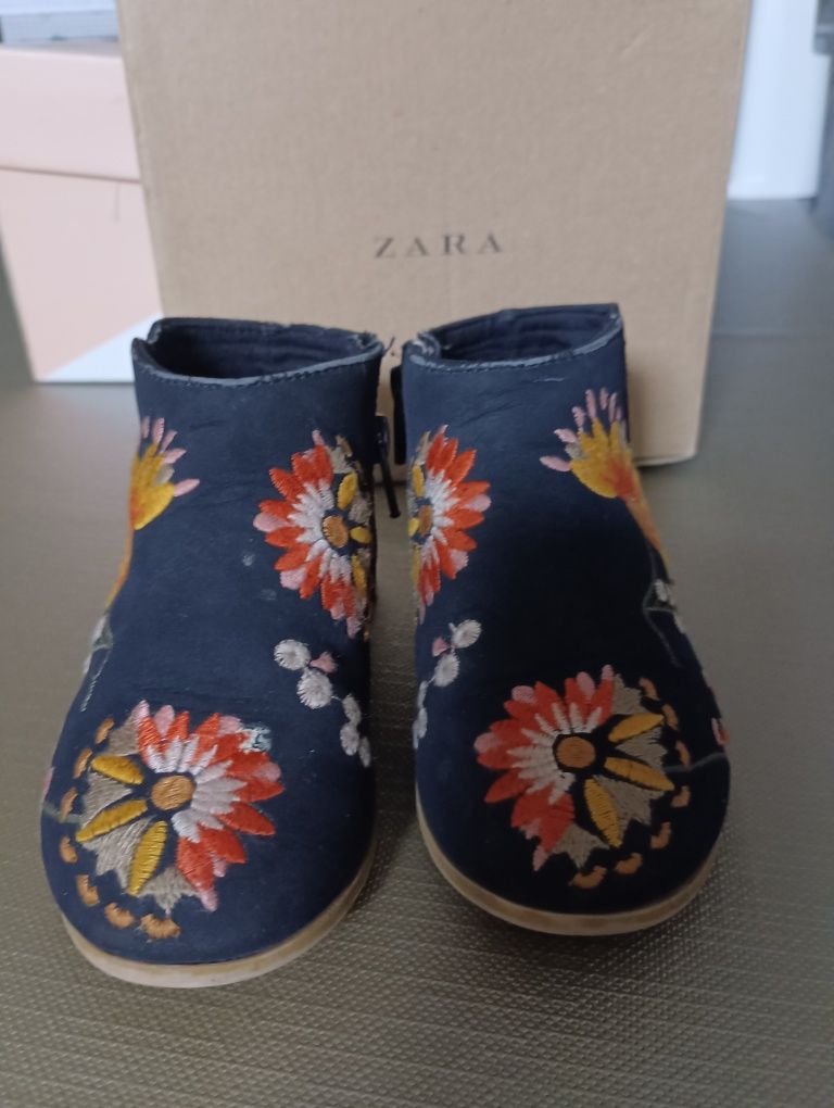 Bota Zara menina 22