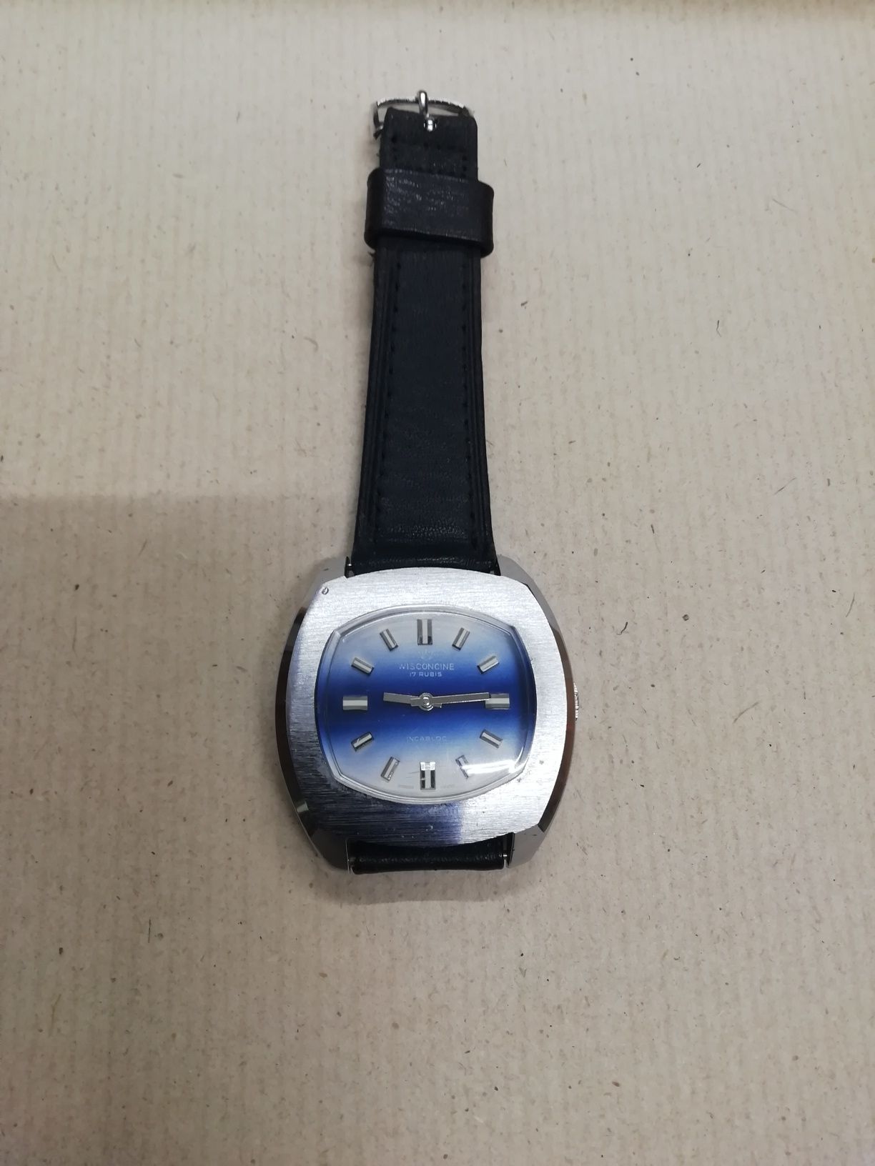 Relógio de pulso vintage WISCONSINE
