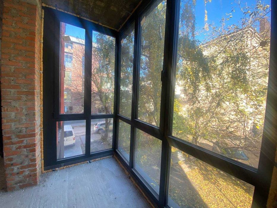 Продаж квартири вул. Над Ставом 158 400$