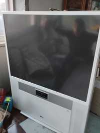 Проєкційний tv  lg