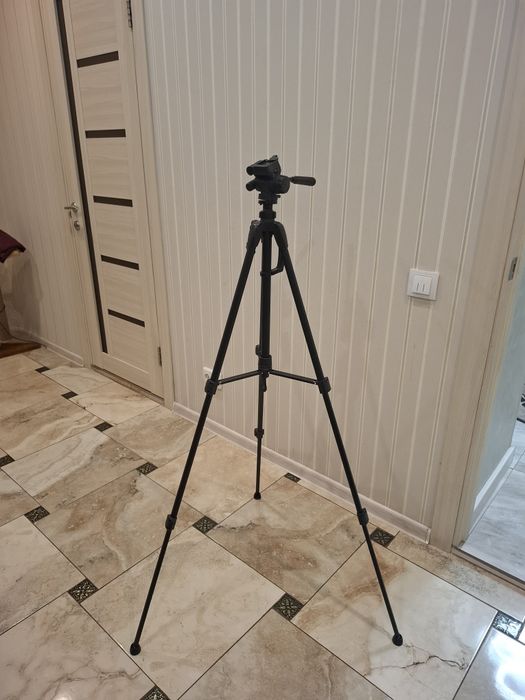 Штатив D-LEX LXFT-3220