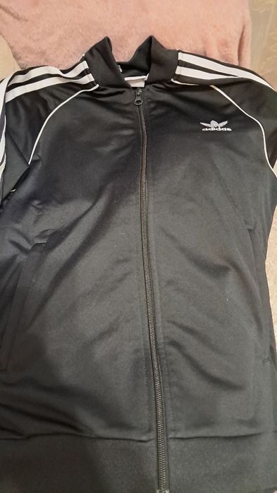 Fato de treino preto adidas  11/12 anos pouco uso