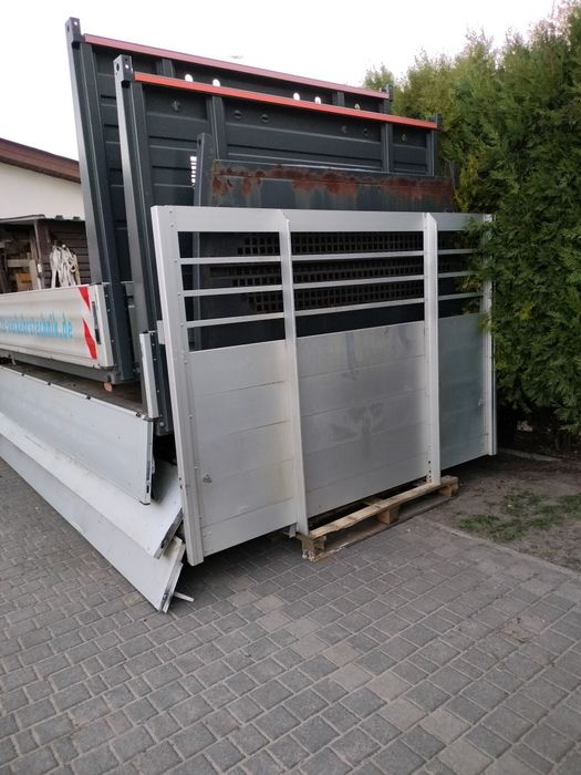 Skrzynia ładunkowa, paka do busa.