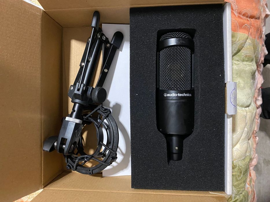 Audio-Technica 2035 Microfone de condensador cardioide