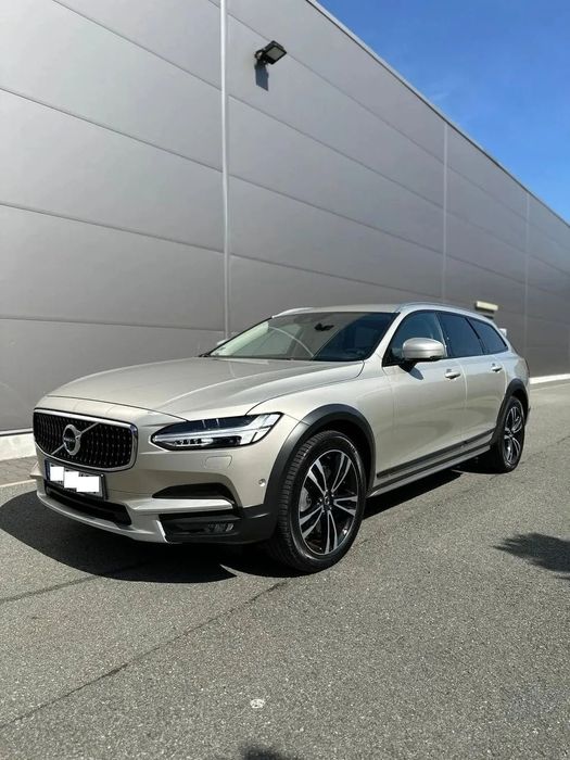 Volvo V90 VOLVO V90 Cross Country D5 AWD PRO, Salon PL, diesel, 2 właściciel,
