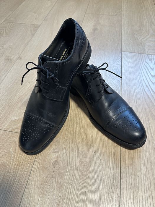 Туфлі шкіряні «George’s hand made shoes» (43-44р) ідеальний стан