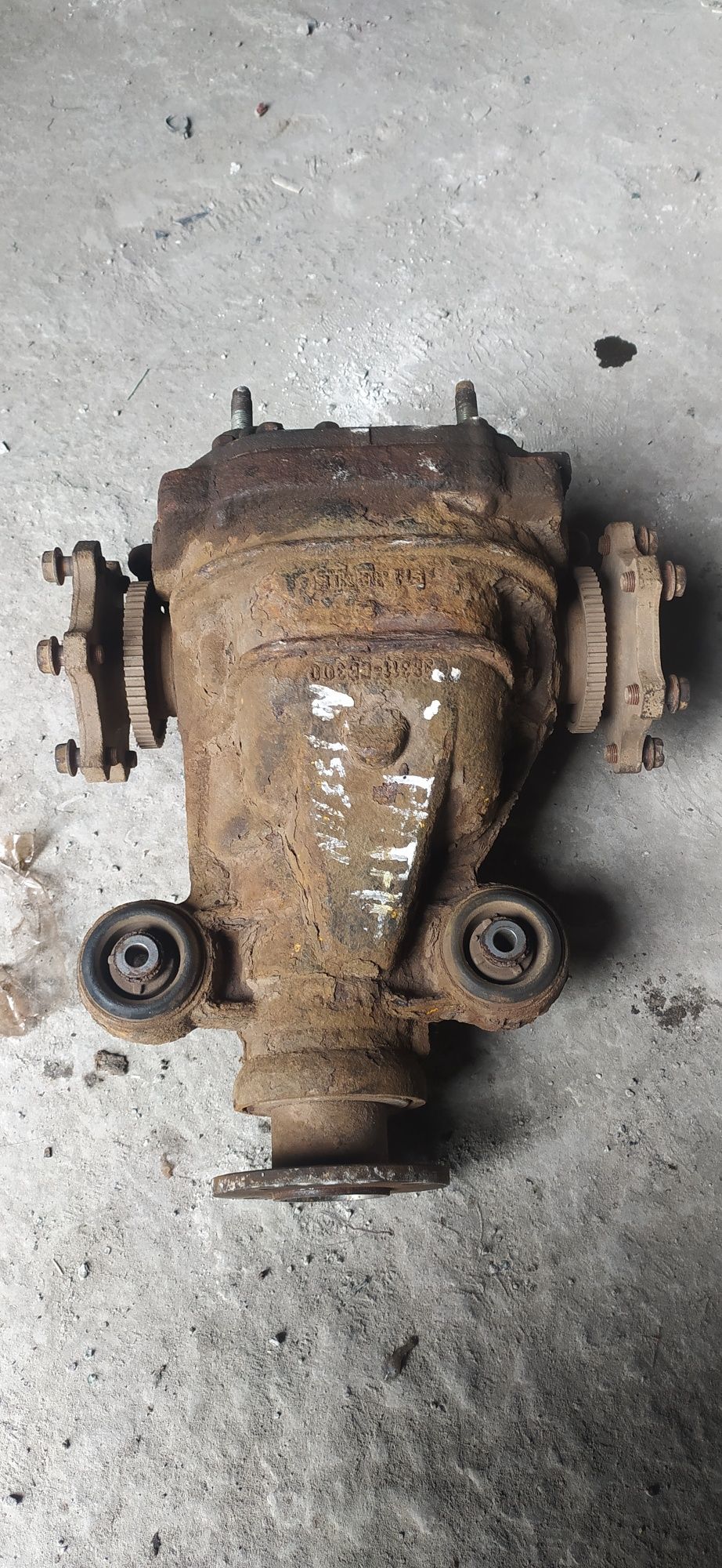 Редуктор задний NISSAN PATHFINDER R51 2005-2014 38311-EB300