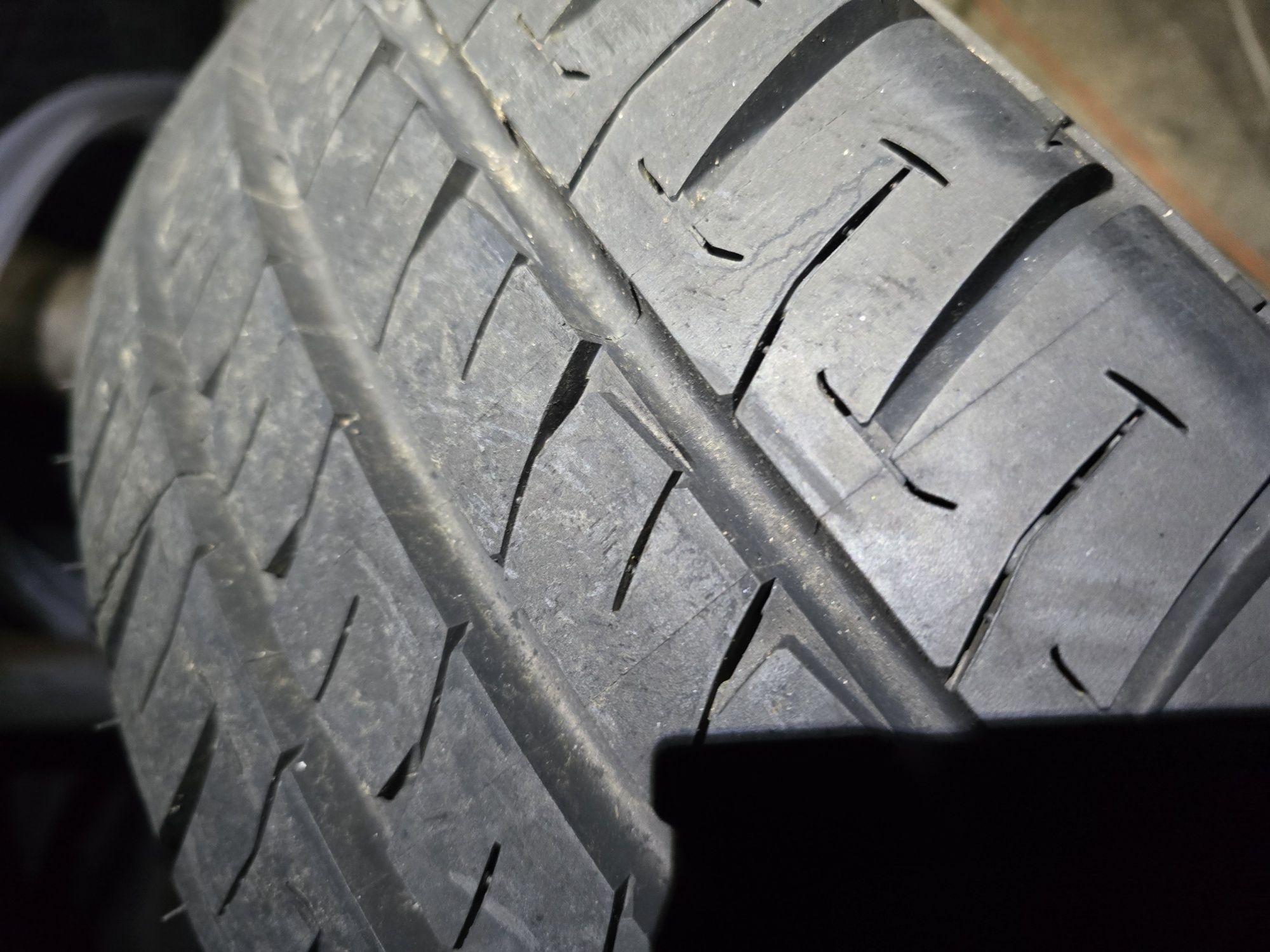 Opona letnia  215/65/16 C Michelin Agilis Nowa  zapas 18r.