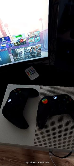 Xbox One S 1TB +2 Pady\BF1