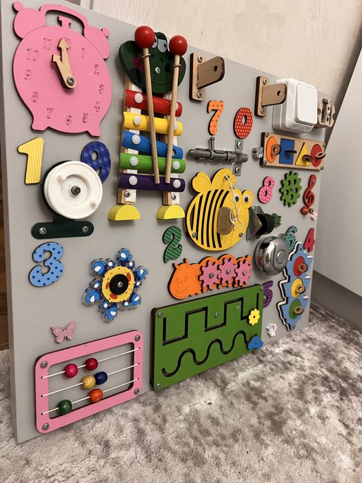 Бізіборд , бізідошка