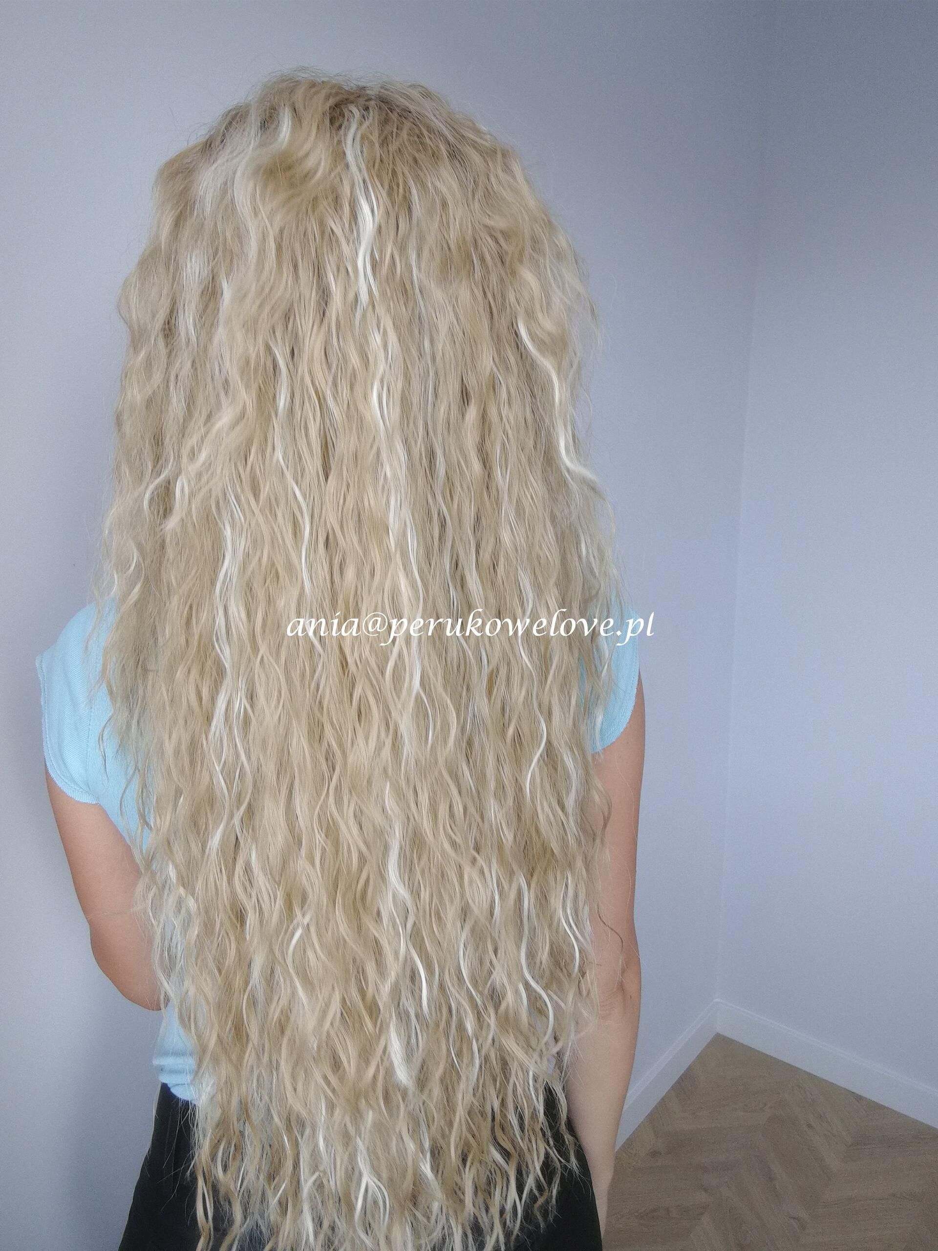 Peruka blond refleksy LACE FRONT z odrostem afro loki kręcone włosy