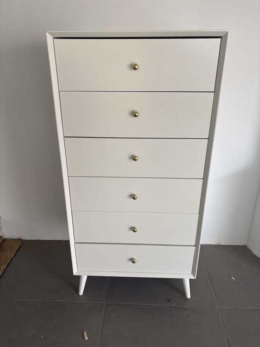 Vendo camiseiro branco