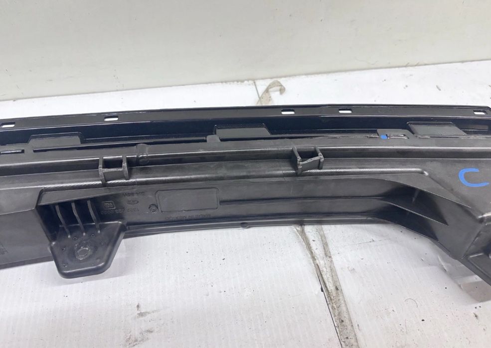 Передні центральні денні ходові вогні для CHEVROLET EQUINOX EV