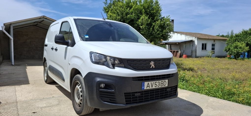 Carrinha Pejot Partener