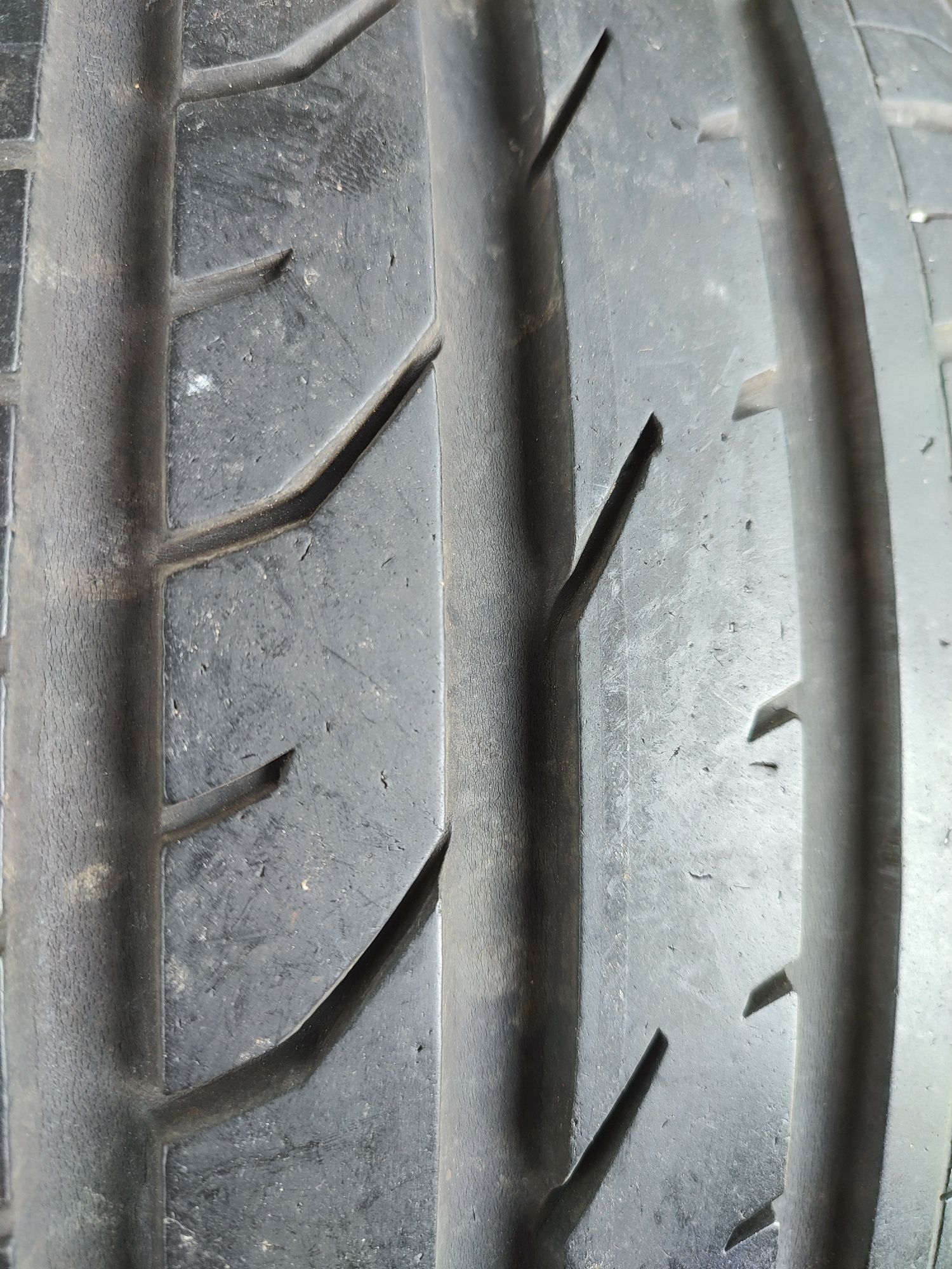 Felgi aluminiowe 15"  4x114  ET38  z oponami letnimi
