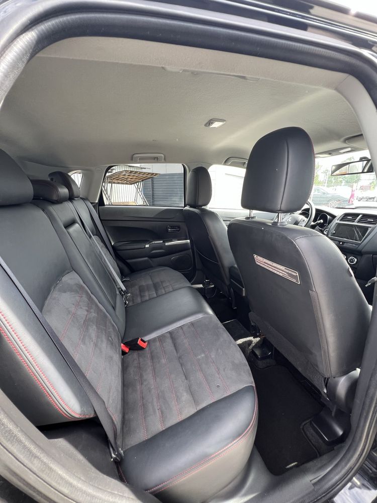 Mitsubishi Outlander Spotr 2018