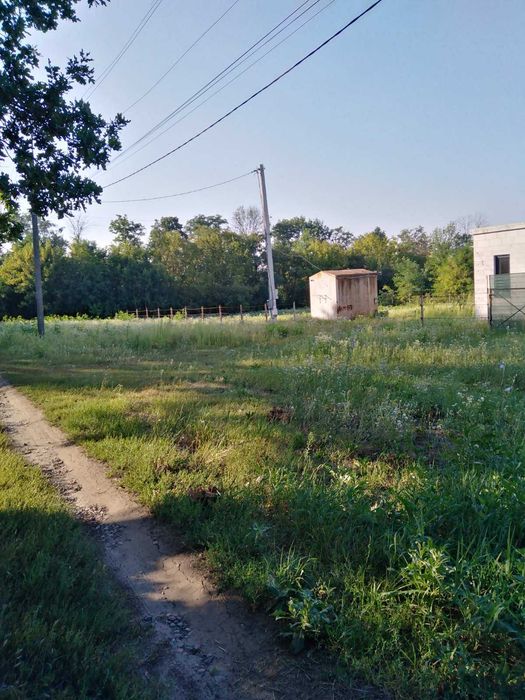 Продам ровный  участок