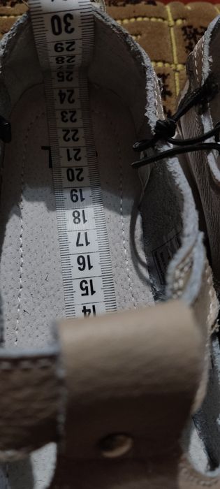 Нове шкіряне взуття (Польща)