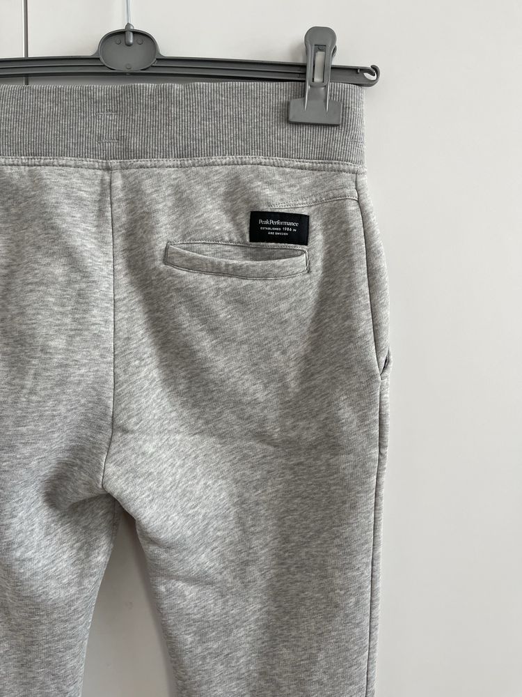 Spodnie dresowe damskie Peak Performance, rozm. S, model: W Sweat P