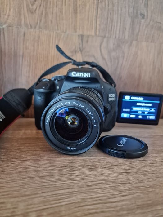 KIT Canon EOS 600D EF-S 18-55 IS II