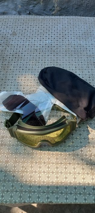 Очки тактические новые.