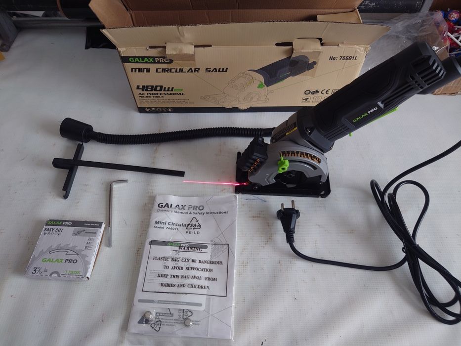 Mini pilarka tarczowa 480W z laserem Prowadnica do cięcia drewna płyt