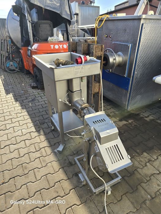 Wilk do mięsa Kolbe SW100 +porcjomat PF110Kolbe