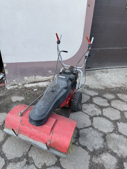 Zamiatarka szczota spalinowa Limpar Briggs