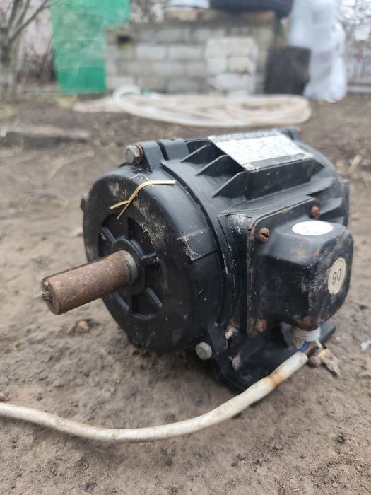Продам Б/У електродвигун 1.1 кВт 1400 об/хв