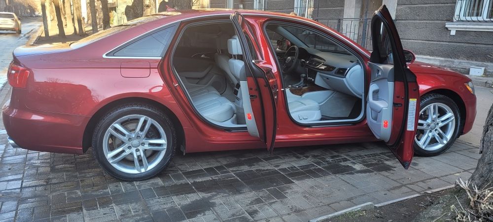 Audi A6 C7 не бита