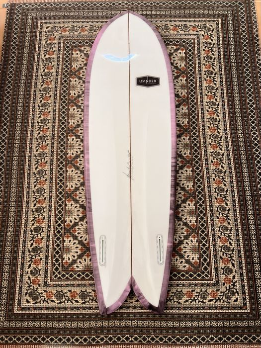 Twin fin 6’0 x 20 1/2 x 2 3/4 40L