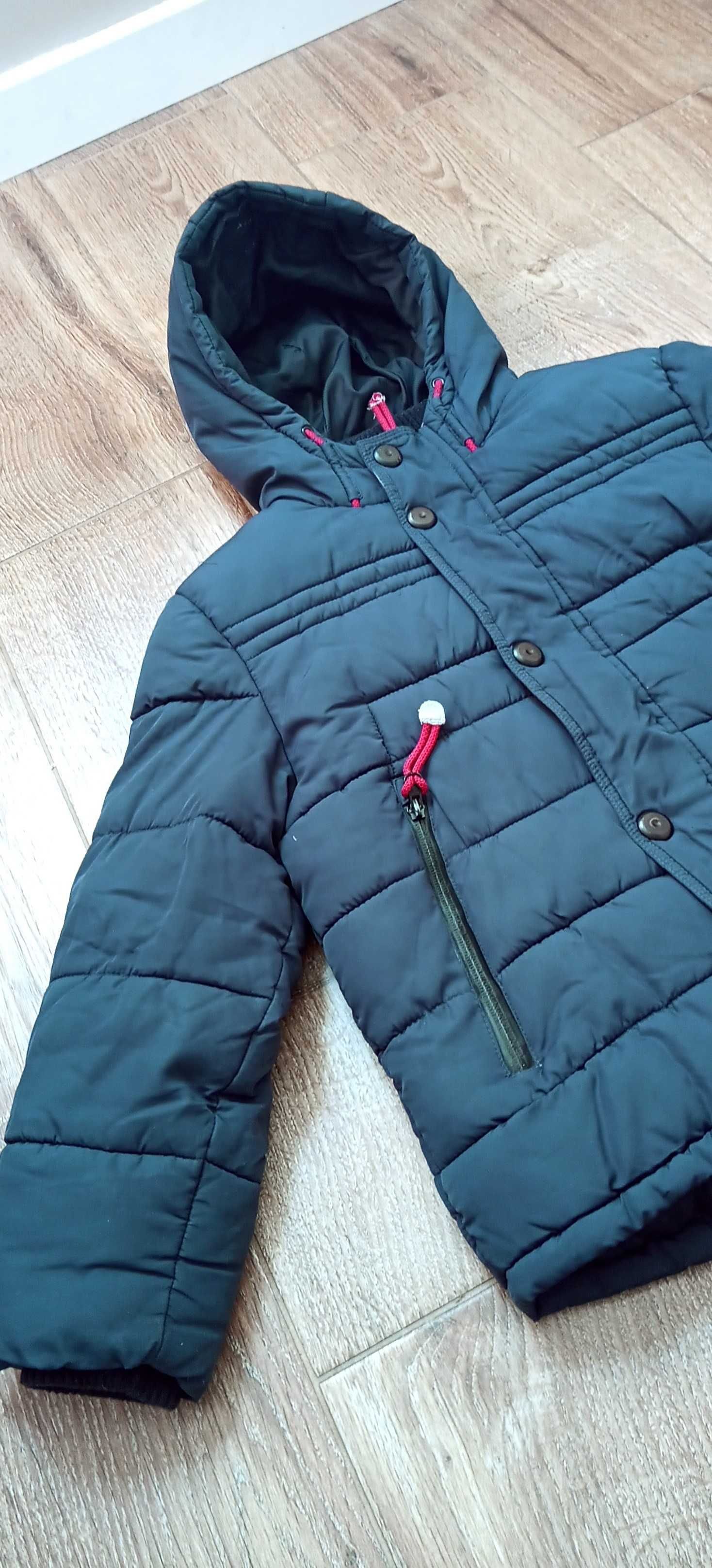 Kurtka zimowa dla chłopca granatowa 122/128 Marks & Spencer