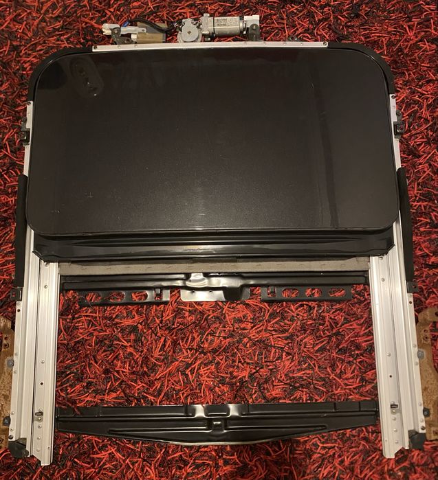 Tecto de abrir / Sunroof Toyota Corolla E100