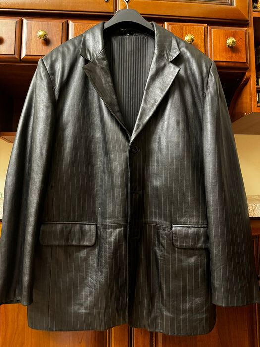 Кожаний пиджак в отличном состоянии