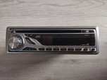 Radioodtwarzacz CD JVC KD-G161
KD-G161