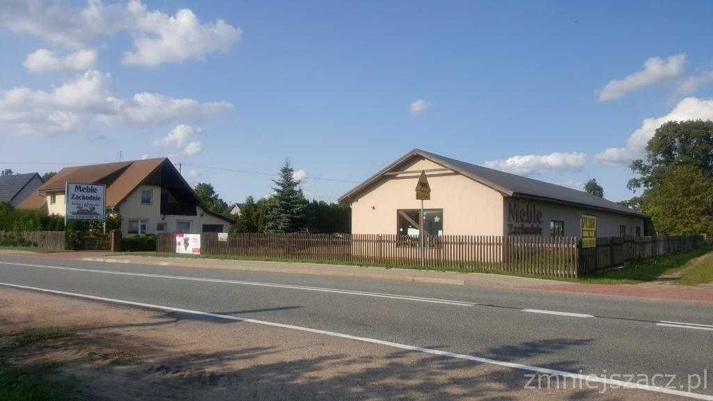 Sprzedam dom Mazurach + hala , 2 garaże.