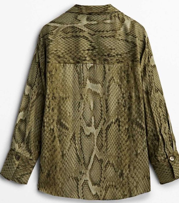 Conjunto Massimo Dutti Verde Estampado Serpente