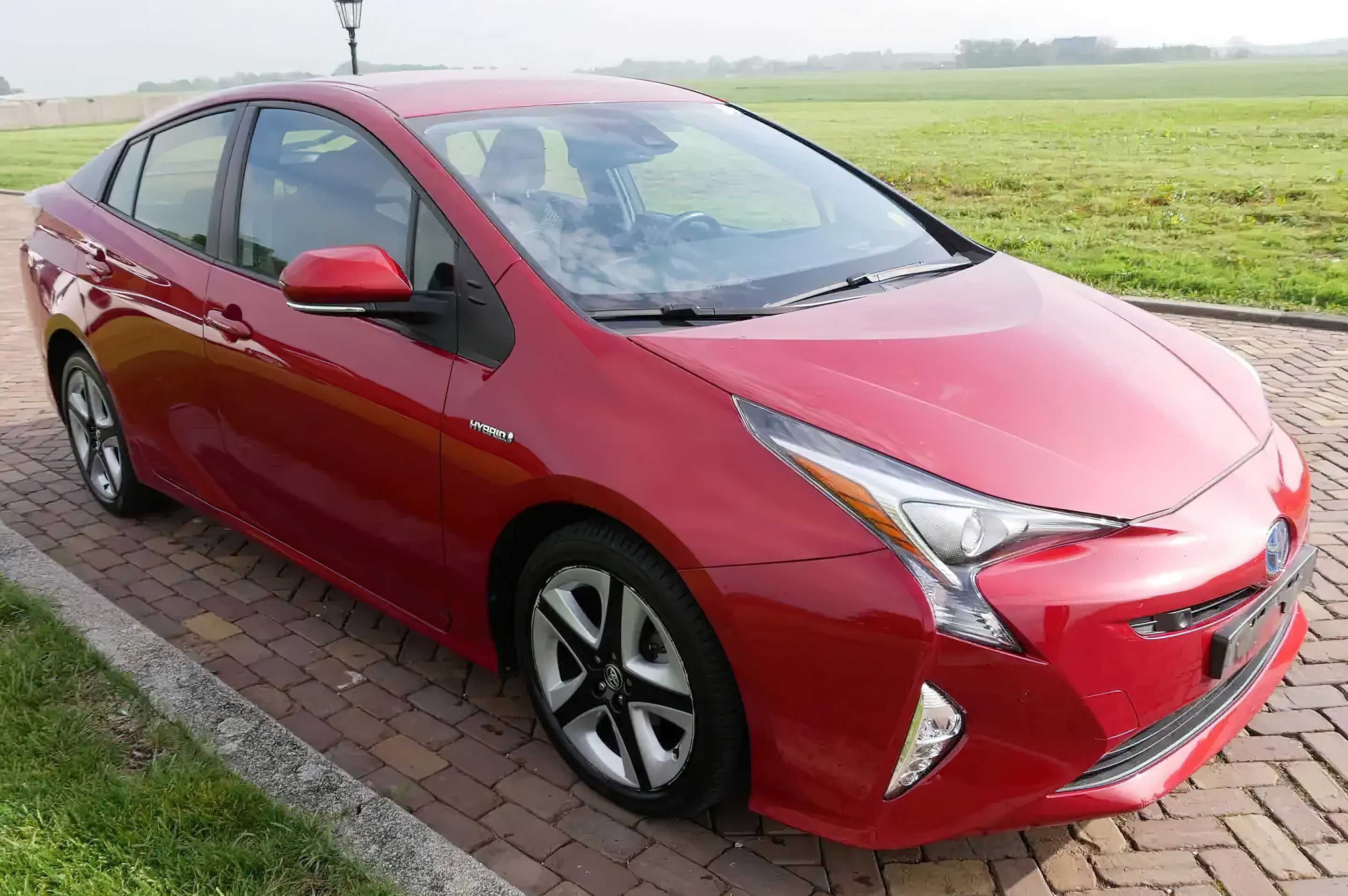 Toyota Prius 2016