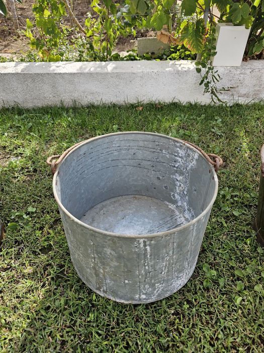 Baldes antigos antiguidades