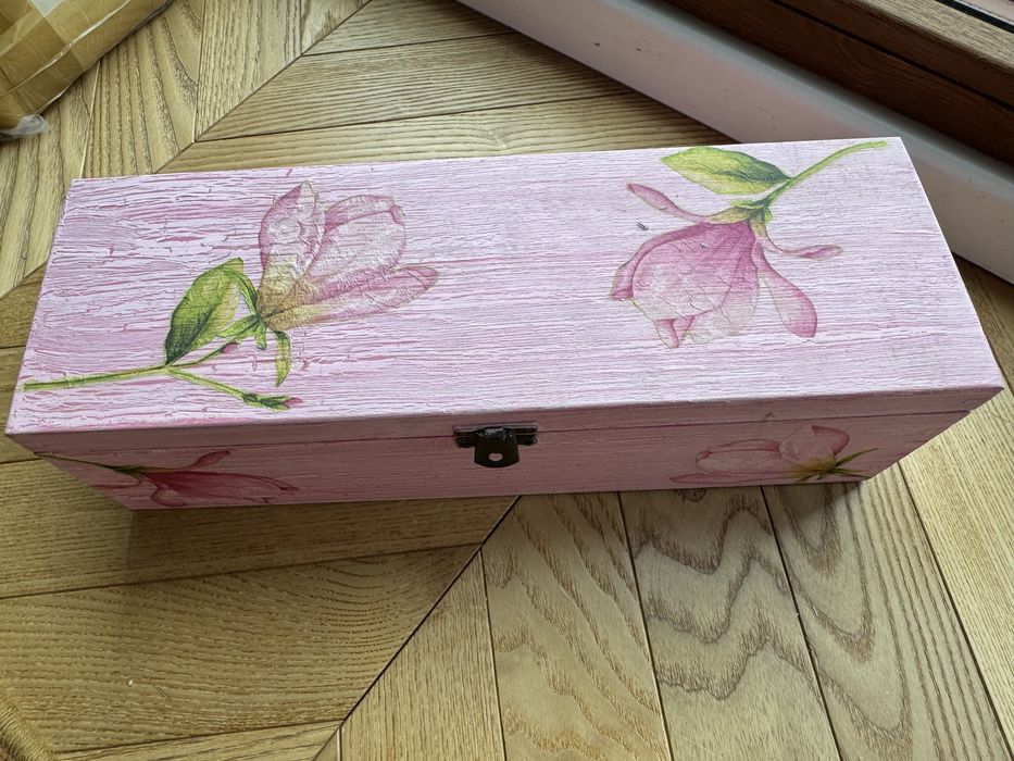 Szkatułka drewniana na biżuterię 30 zl