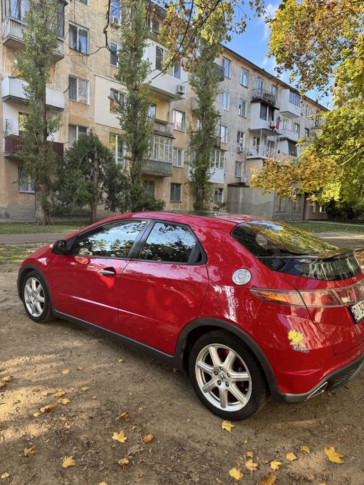 Продам Honda Civic 5D 2007