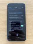 Iphone 8, zbity ekran, glosne wibracje