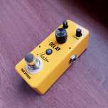 Delay efekt gitarowy basowy wokal skrzypce